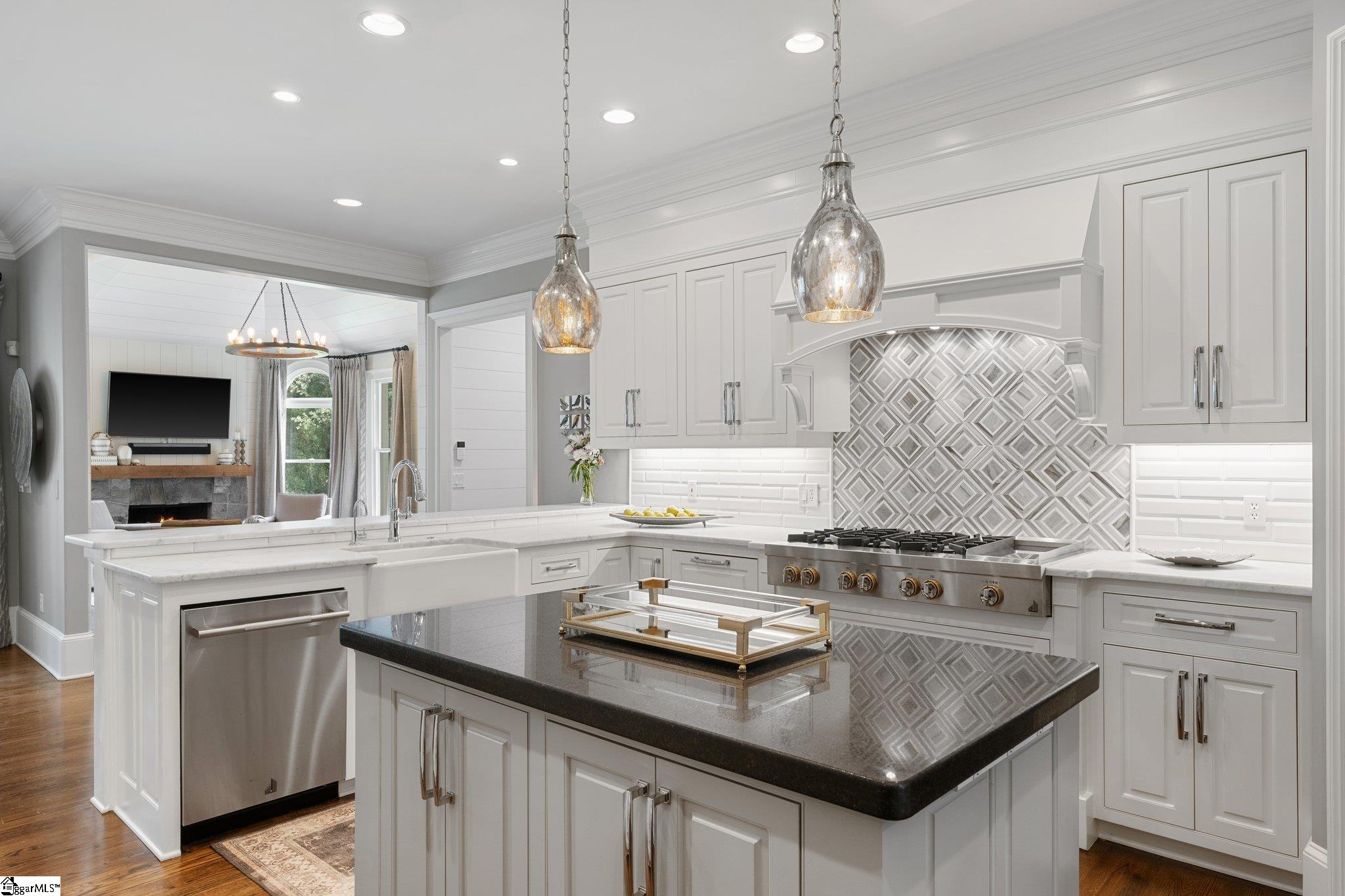 482 East Parkins Mill Road Greenville, SC 29607 - Photo 12 of 36