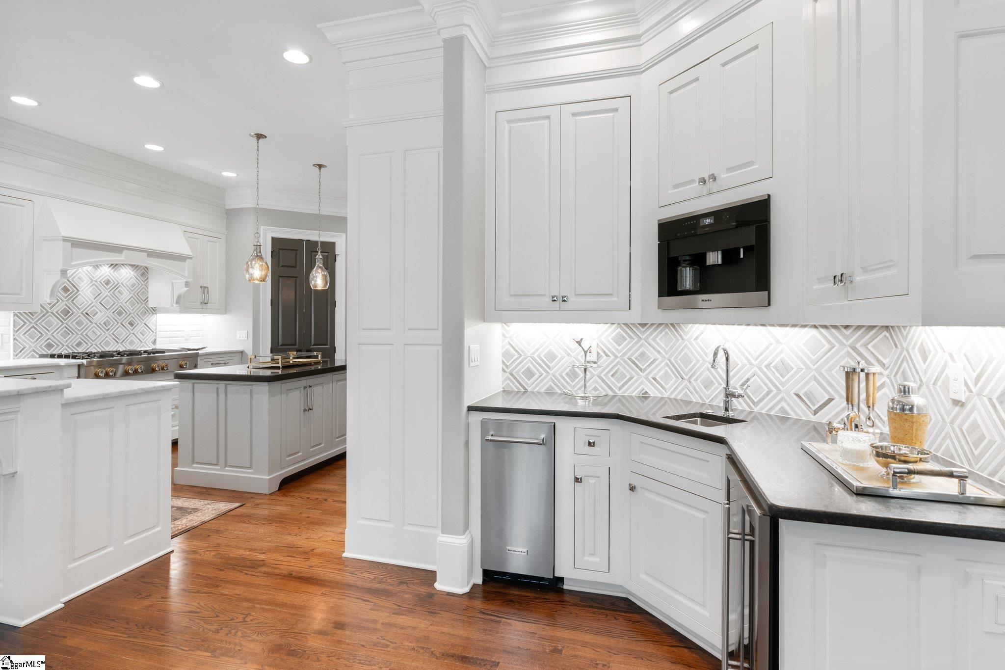 482 East Parkins Mill Road Greenville, SC 29607 - Photo 13 of 36