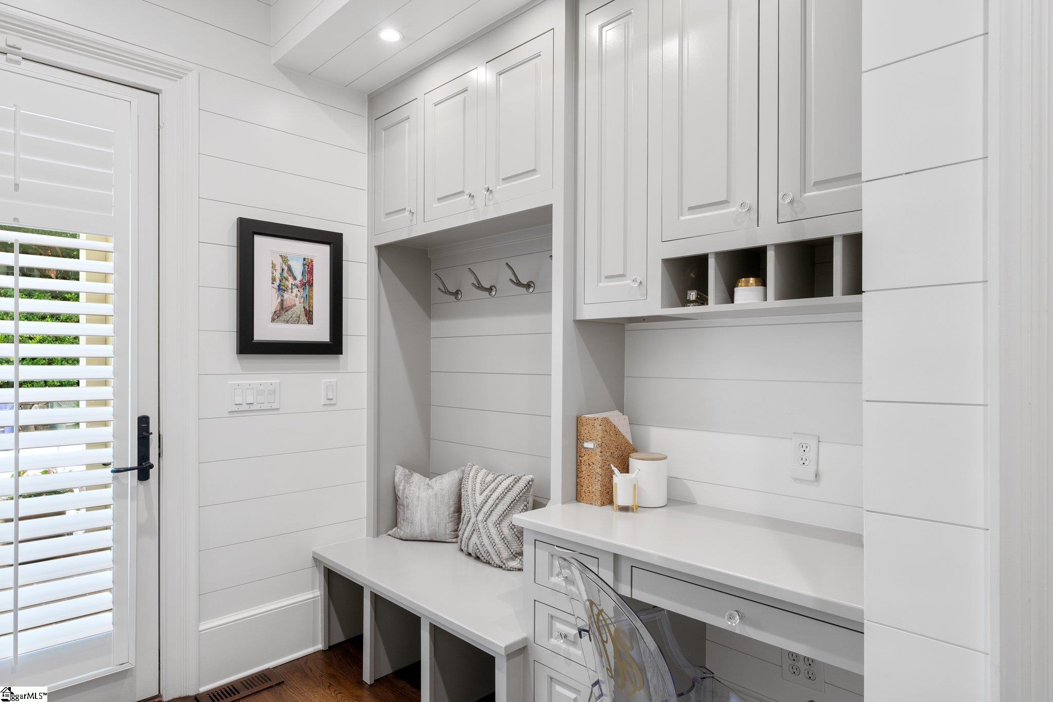 482 East Parkins Mill Road Greenville, SC 29607 - Photo 14 of 36