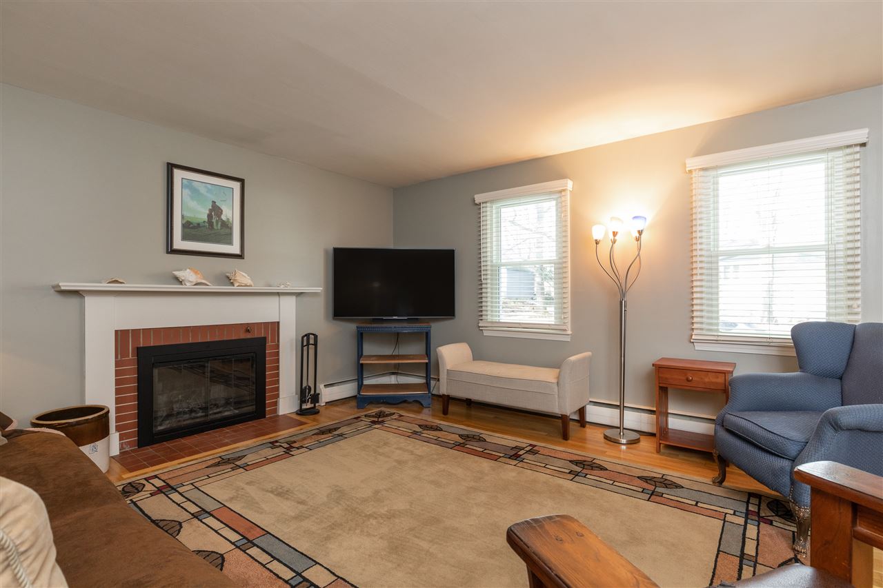 19 Ridge View Terrace Hampton, NH 03842 - Photo 3 of 40