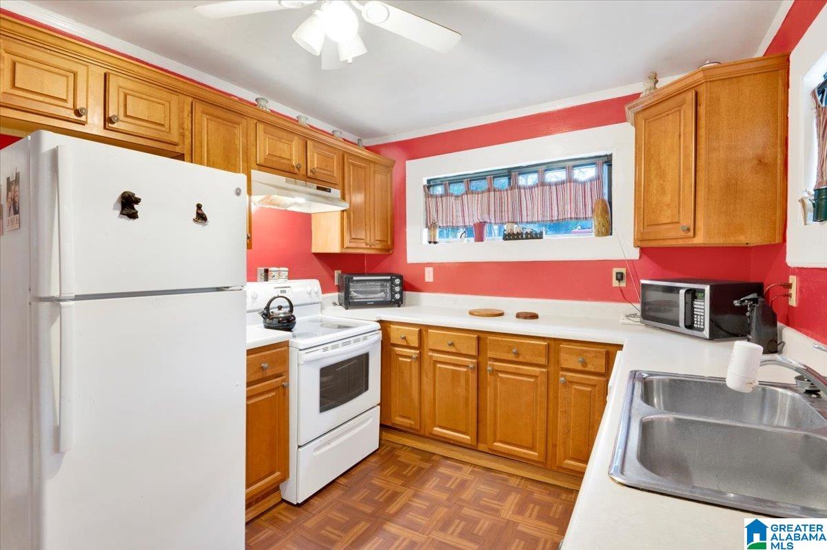 8270 Micklewright Road Trussville, AL 35173 - Photo 6 of 10