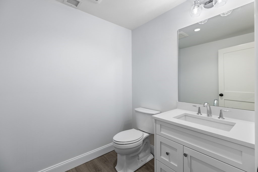 27 Carol Road Needham, MA 02492 - Photo 23 of 32 Gallery Image 23