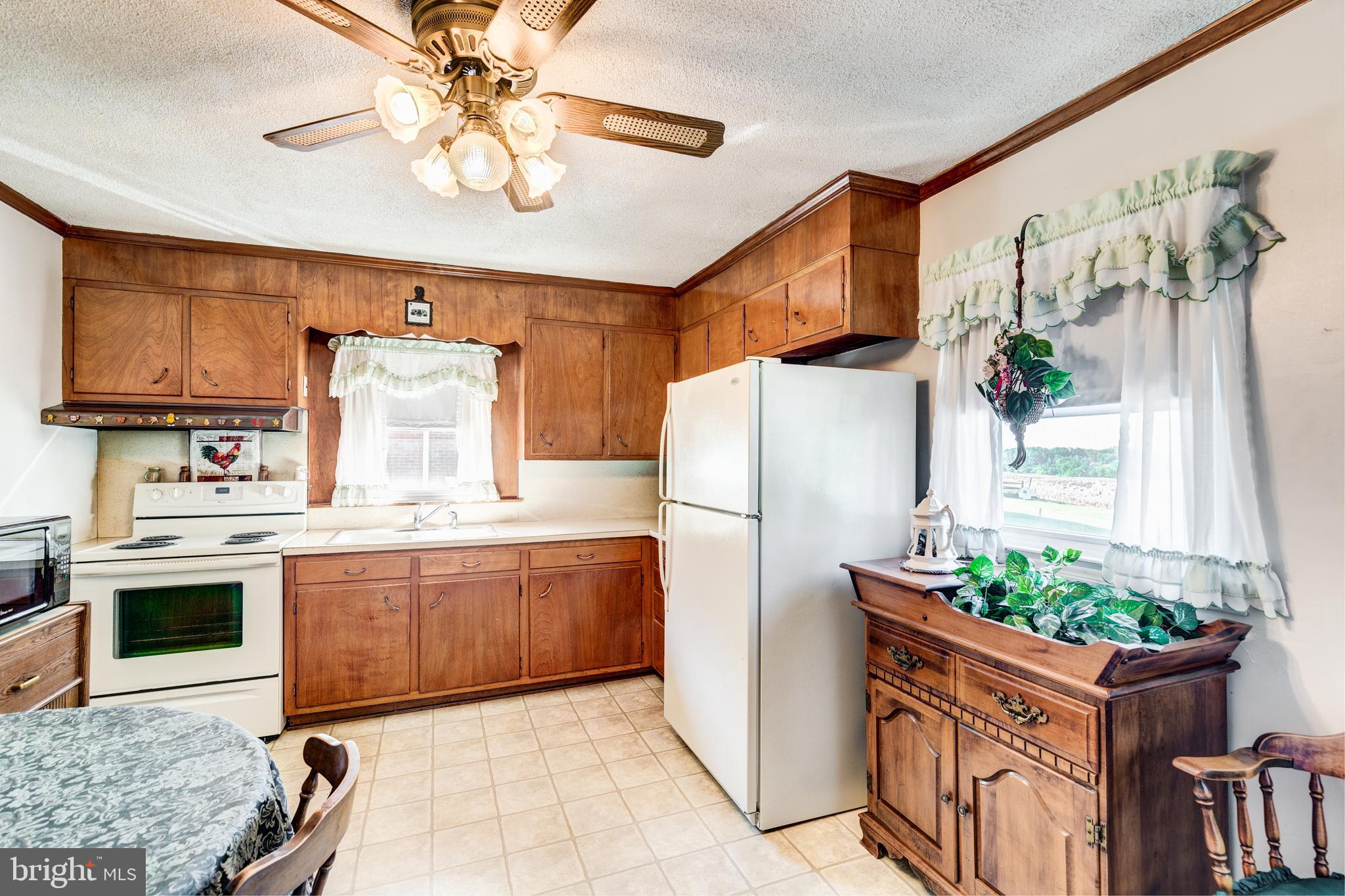 433 Hook Road Westminster, MD 21157 - Photo 11 of 39 Gallery Image 11