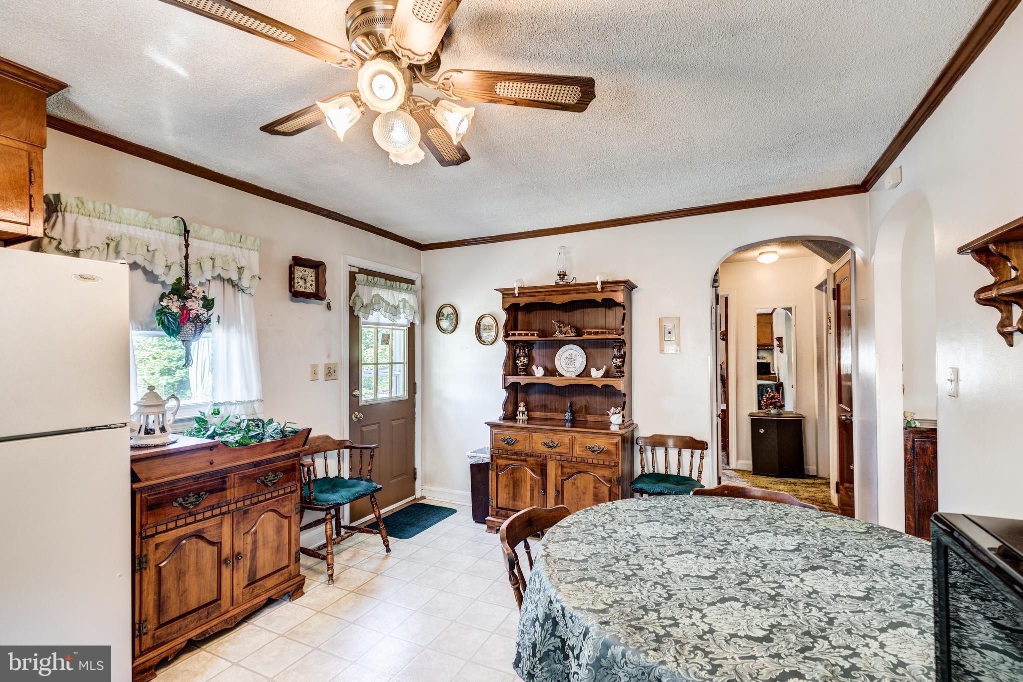 433 Hook Road Westminster, MD 21157 - Photo 12 of 39 Gallery Image 12