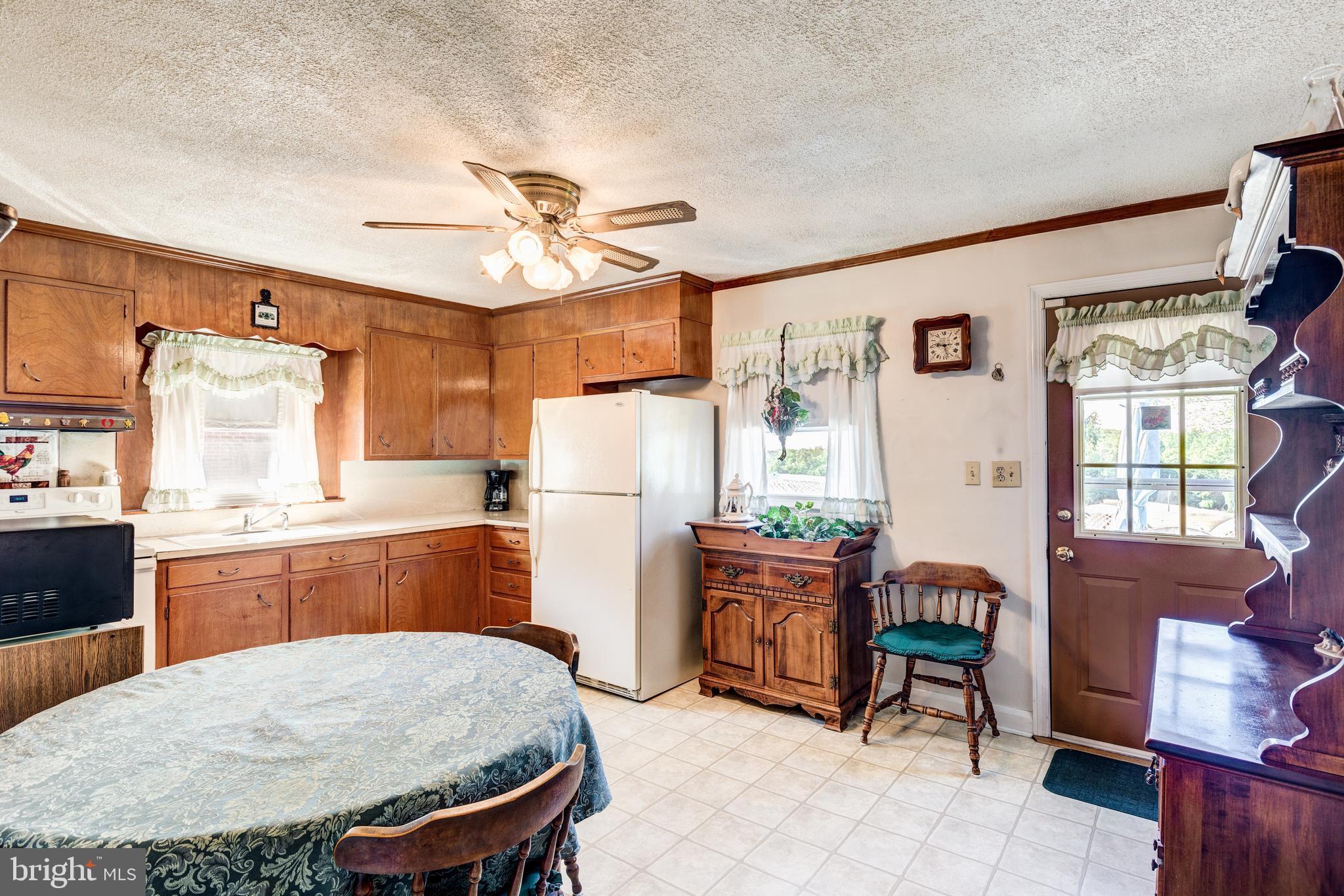 433 Hook Road Westminster, MD 21157 - Photo 9 of 39 Gallery Image 9