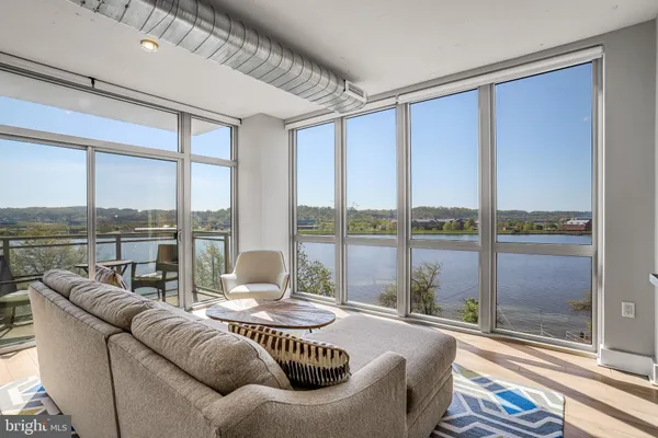 $644,777 | 88 V Street Southwest, Unit 605, Washington, DC 20024