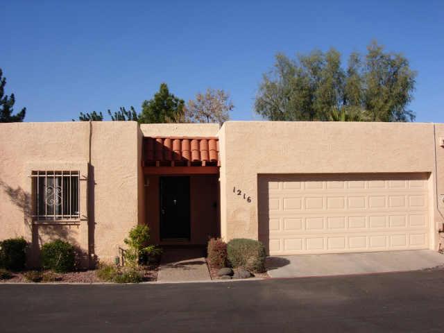 1216 East Encantada Place Phoenix, AZ 85014 - Photo 1 of 6 Primary Photo
