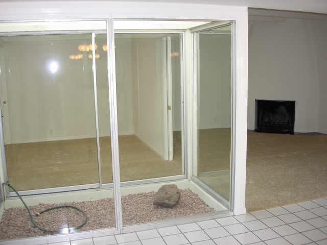 1216 East Encantada Place Phoenix, AZ 85014 - Photo 4 of 6 Additional Photo