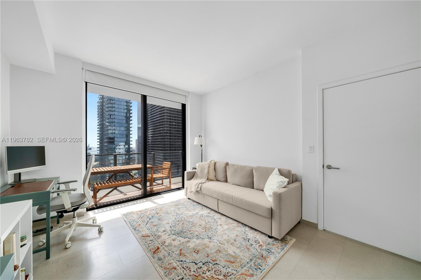 88 Southwest 7th Street, Unit 2105 Miami, FL 33130 - Photo 15 of 16