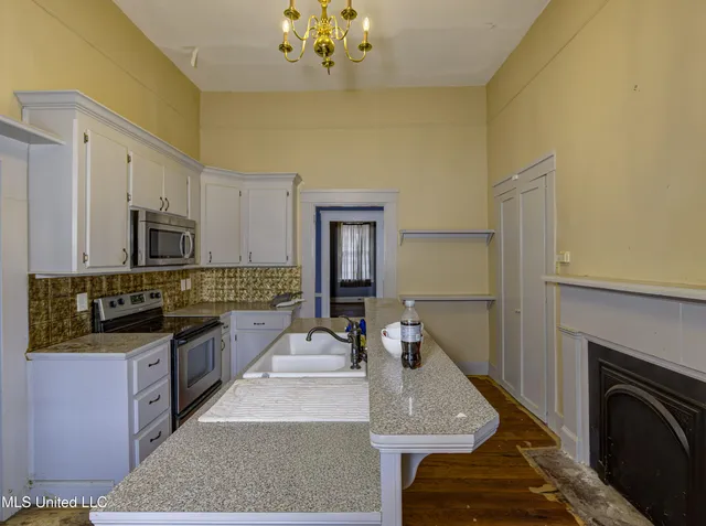 $110,000 | 1115 Grove Street, Vicksburg, MS 39183