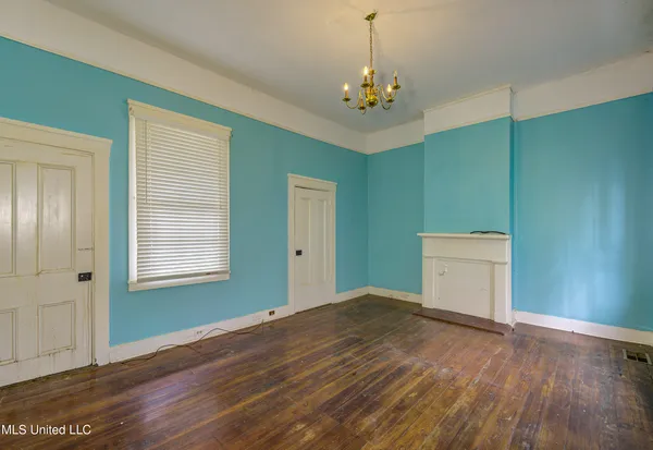 $110,000 | 1115 Grove Street, Vicksburg, MS 39183