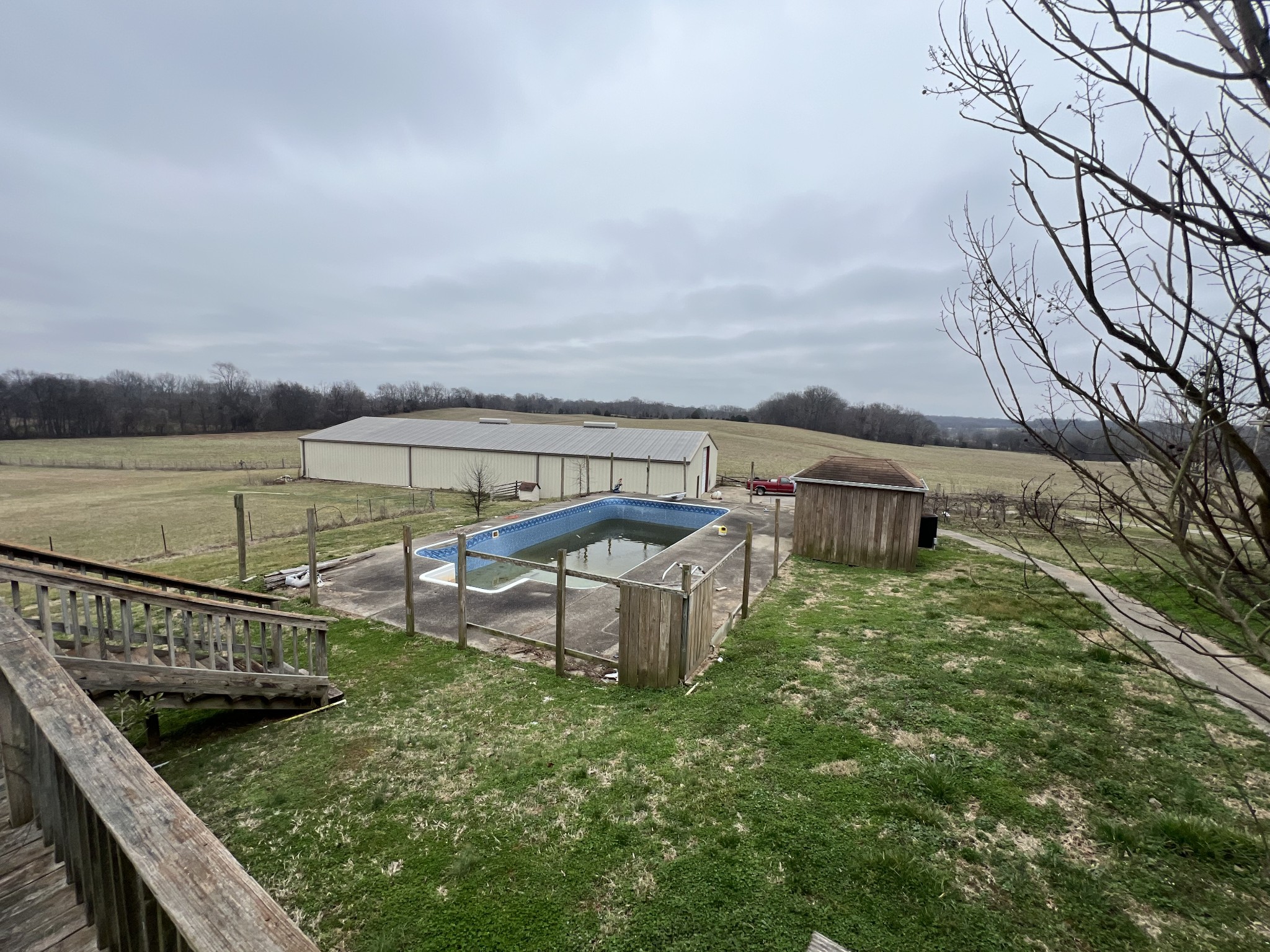 141 Buntin Mill Road Portland, TN 37148 - Photo 12 of 45 a view of a terrace with a garden