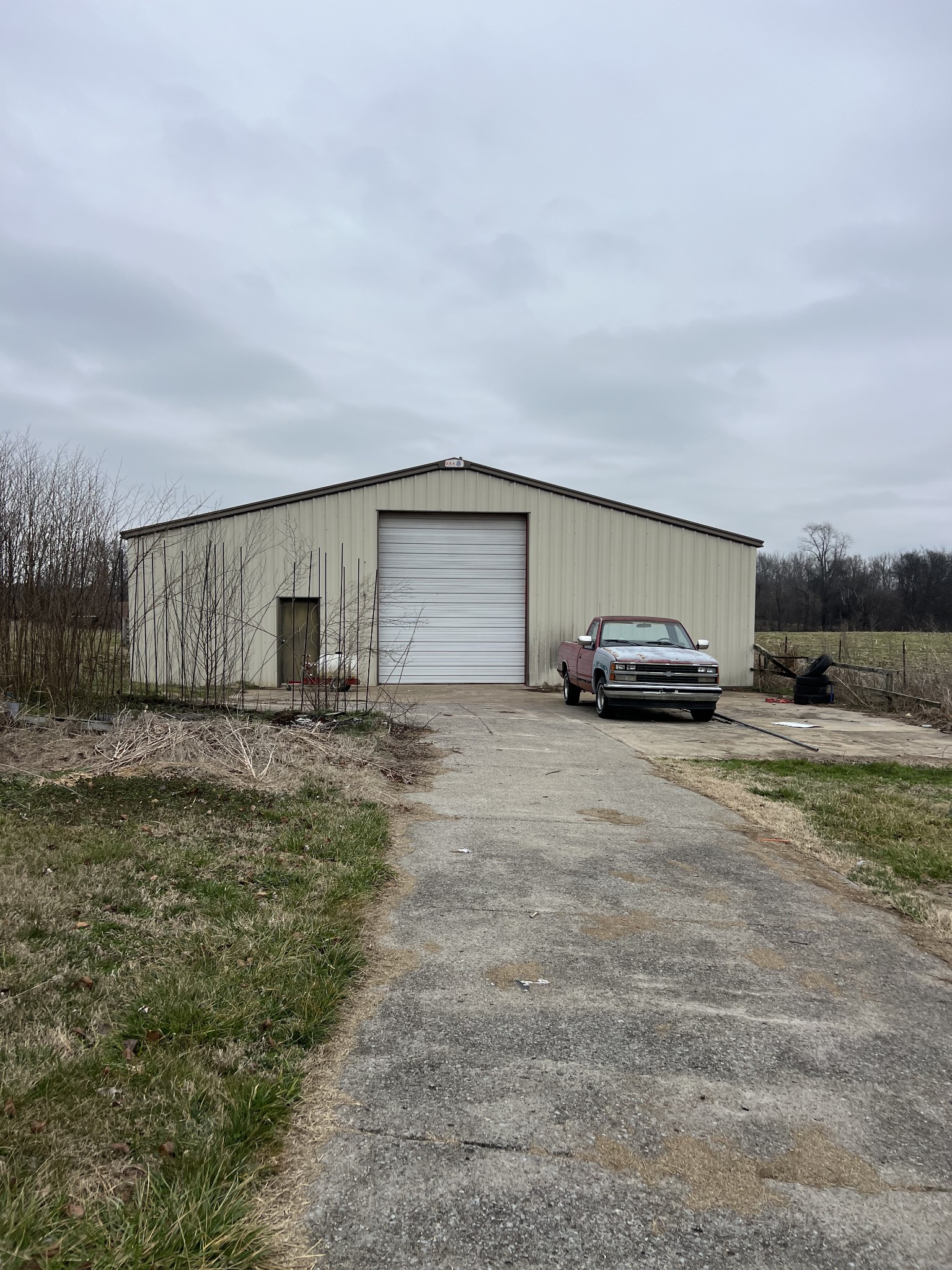 141 Buntin Mill Road Portland, TN 37148 - Photo 13 of 45 a car parked in front of house