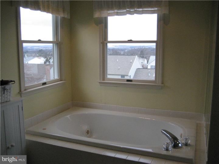 2711 Temple Drive Sinking Spring, PA 19608 - Photo 15 of 24 Gallery Image 15