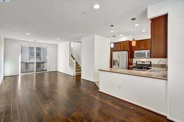 $725,000 | 2890 Kew Avenue, Unit 14, Livermore, CA 94551