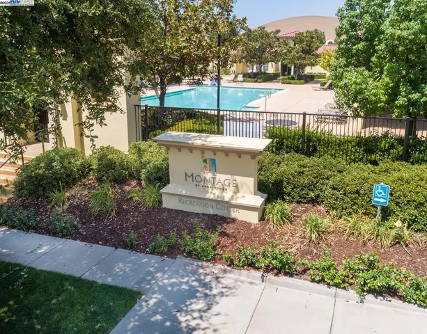 $725,000 | 2890 Kew Avenue, Unit 14, Livermore, CA 94551