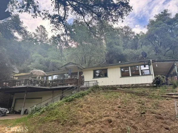 a backyard of a house