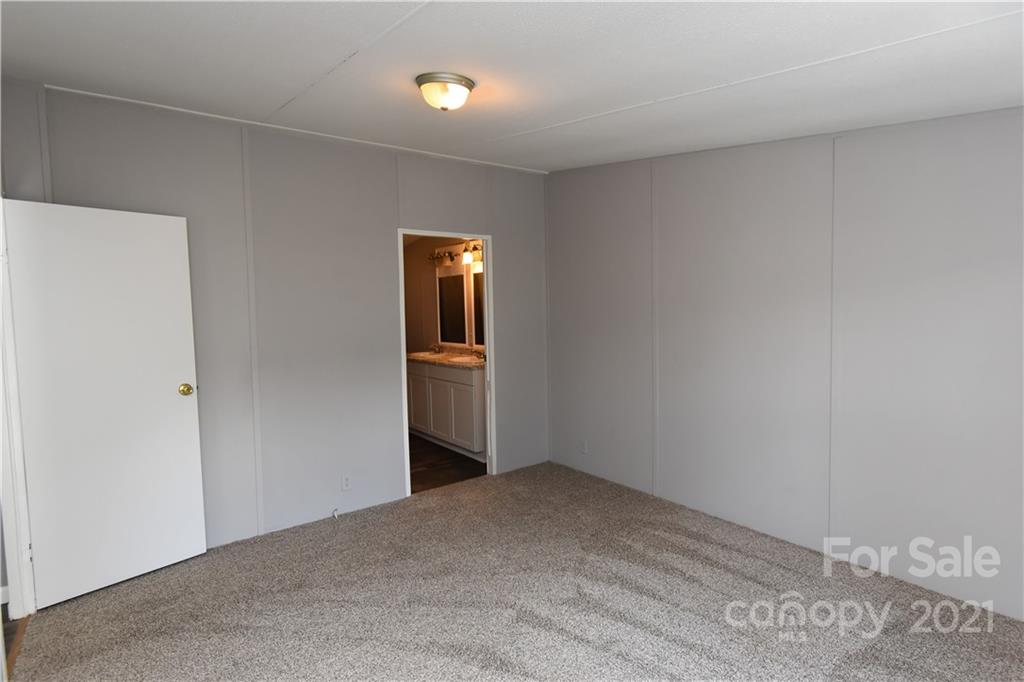 174 High Ridge Circle Maiden, NC 28650 - Photo 13 of 28 Gallery Image 13