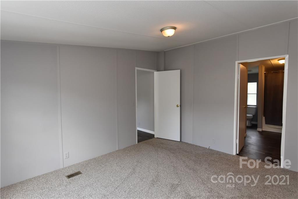 174 High Ridge Circle Maiden, NC 28650 - Photo 14 of 28 Gallery Image 14