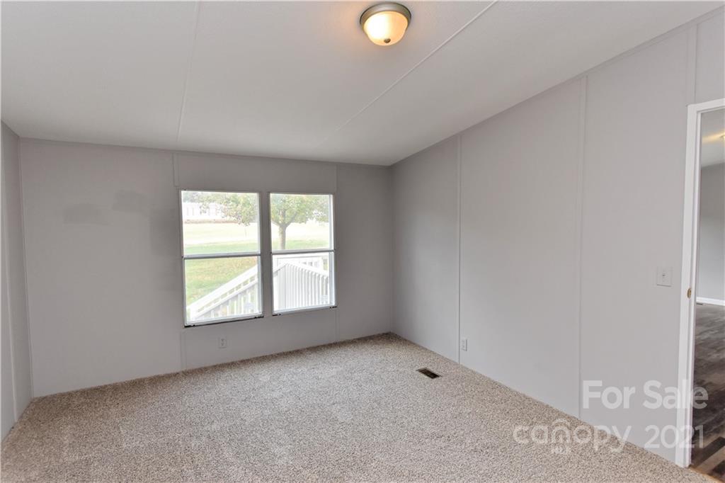 174 High Ridge Circle Maiden, NC 28650 - Photo 15 of 28 Gallery Image 15