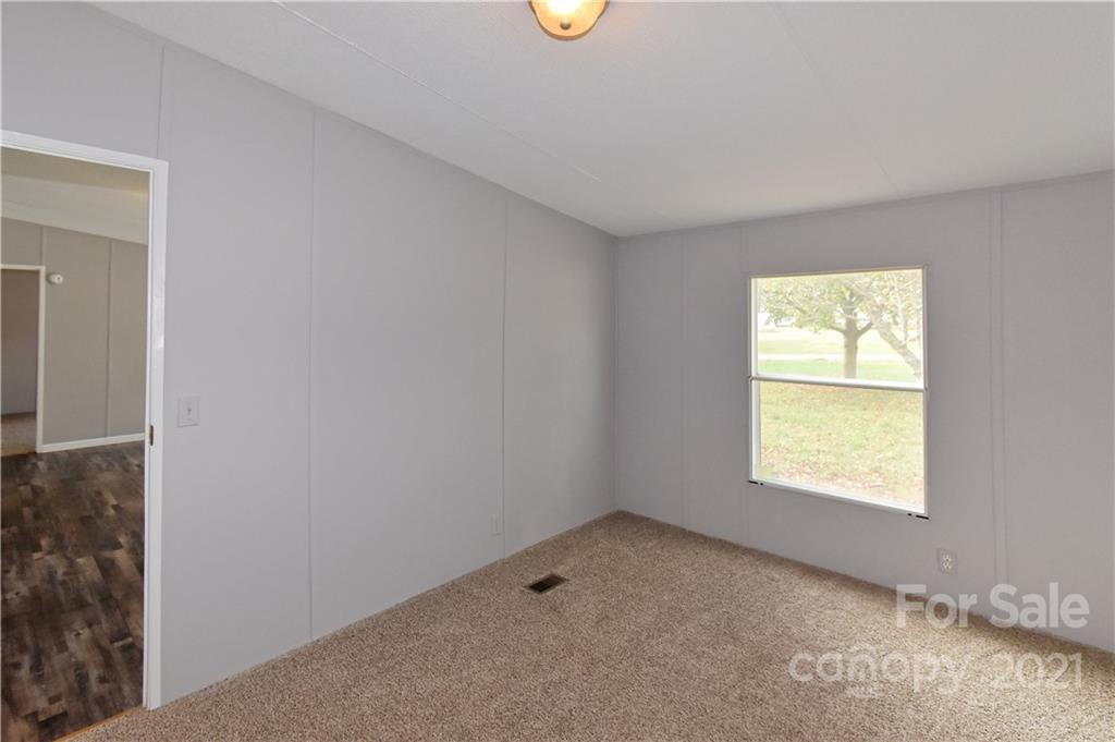 174 High Ridge Circle Maiden, NC 28650 - Photo 27 of 28 Gallery Image 27