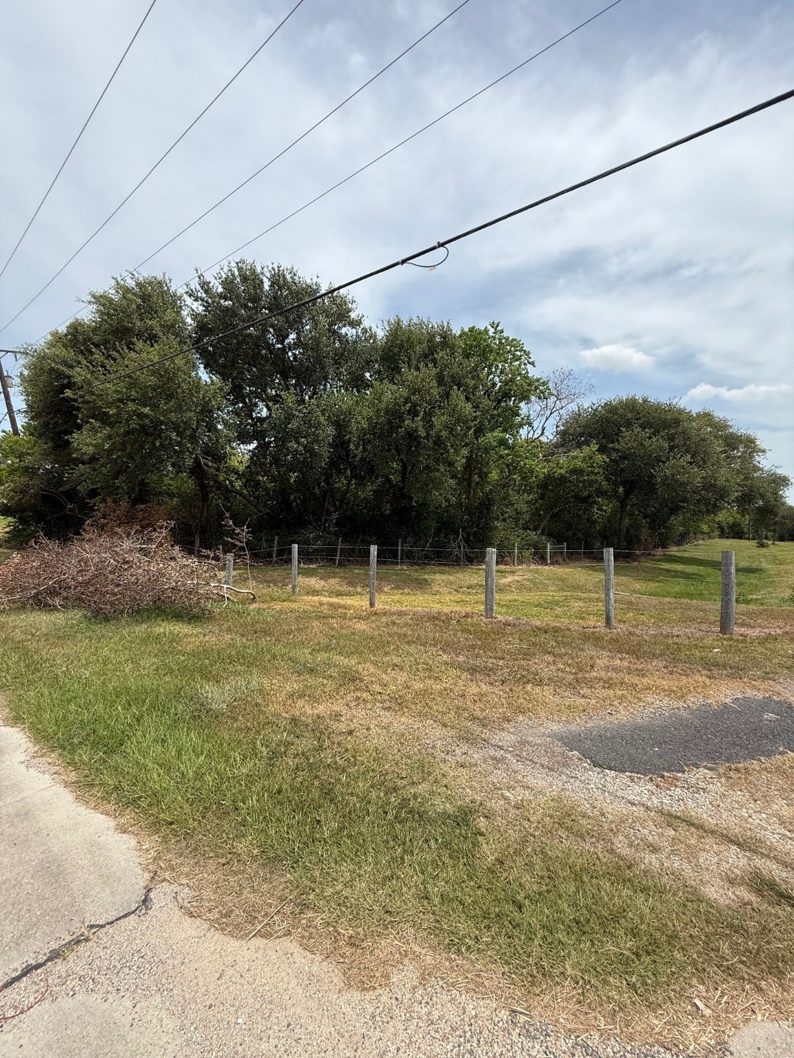 0 Lake Road La Marque, TX 77568 - Photo 8 of 12 a view of a field