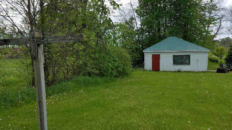 3579 North Shell Gladwin, MI 48624 - Photo 5 of 22