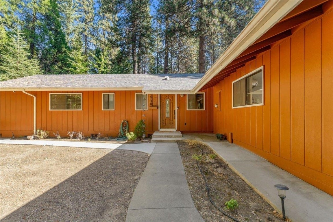 2730 South Old Stage Road Mount Shasta, CA 96067 - Photo 24 of 33 Gallery Image 24