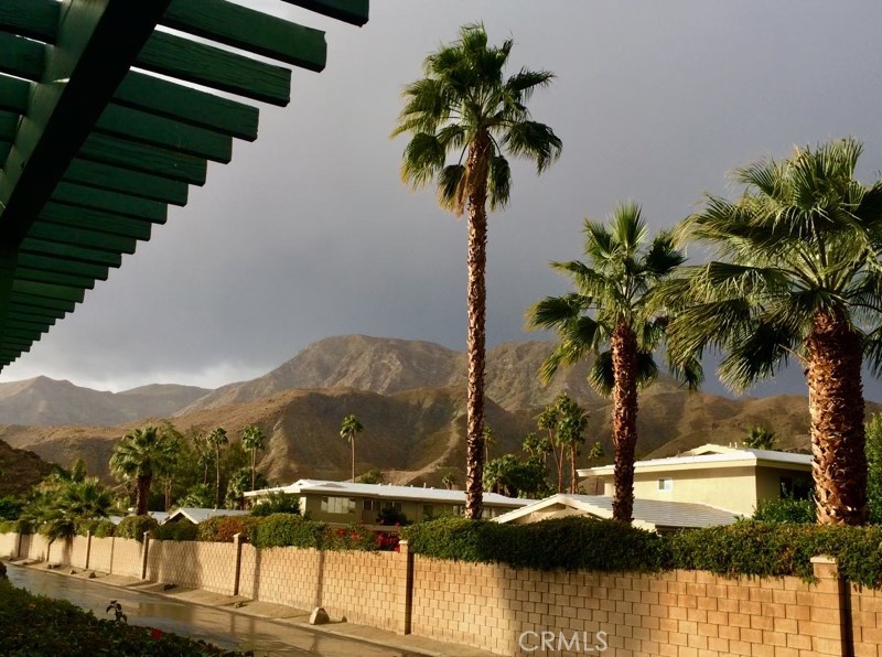 119 Del Mar Rancho Mirage, CA 92270 - Photo 32 of 40 a view of lake