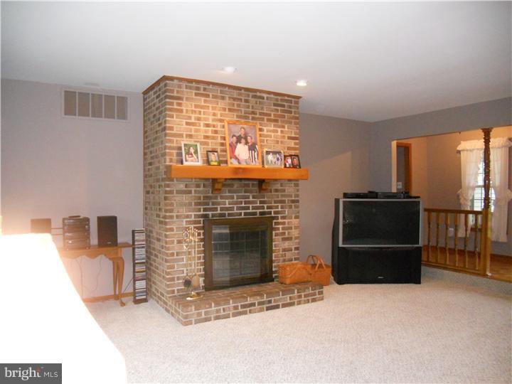 587 Lincoln Road Pilesgrove, NJ 08098 - Photo 11 of 24