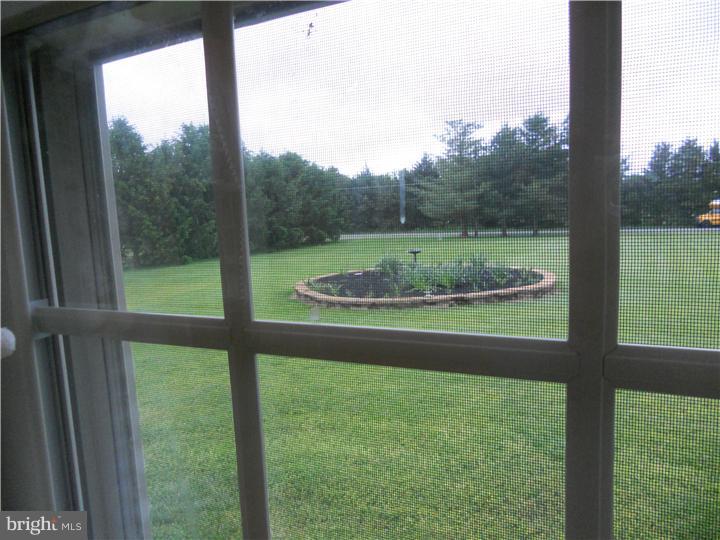 587 Lincoln Road Pilesgrove, NJ 08098 - Photo 18 of 24 View