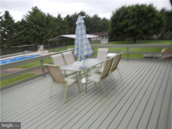 587 Lincoln Road Pilesgrove, NJ 08098 - Photo 6 of 24