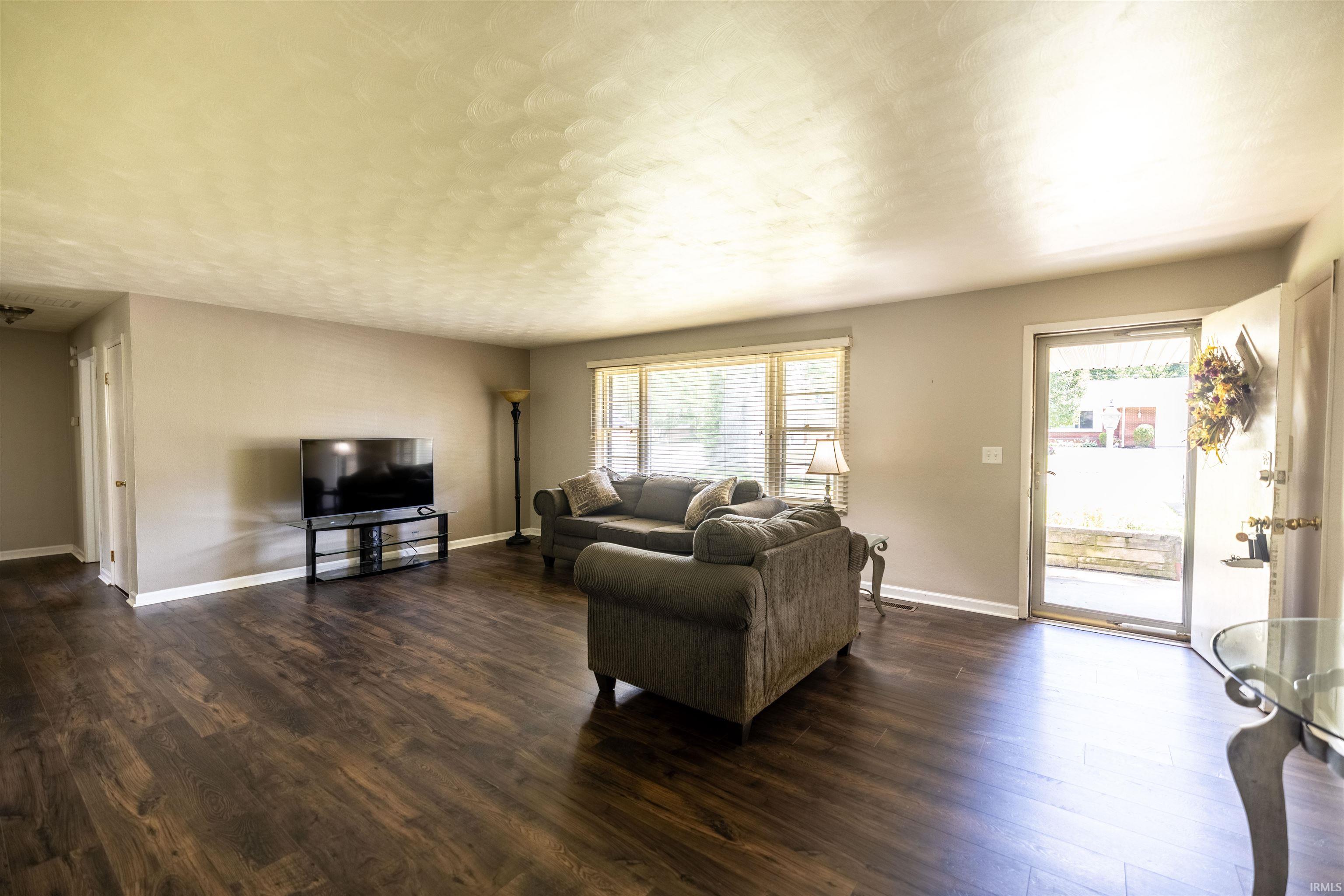 1203 North Riley Road Muncie, IN 47304 - Photo 6 of 20