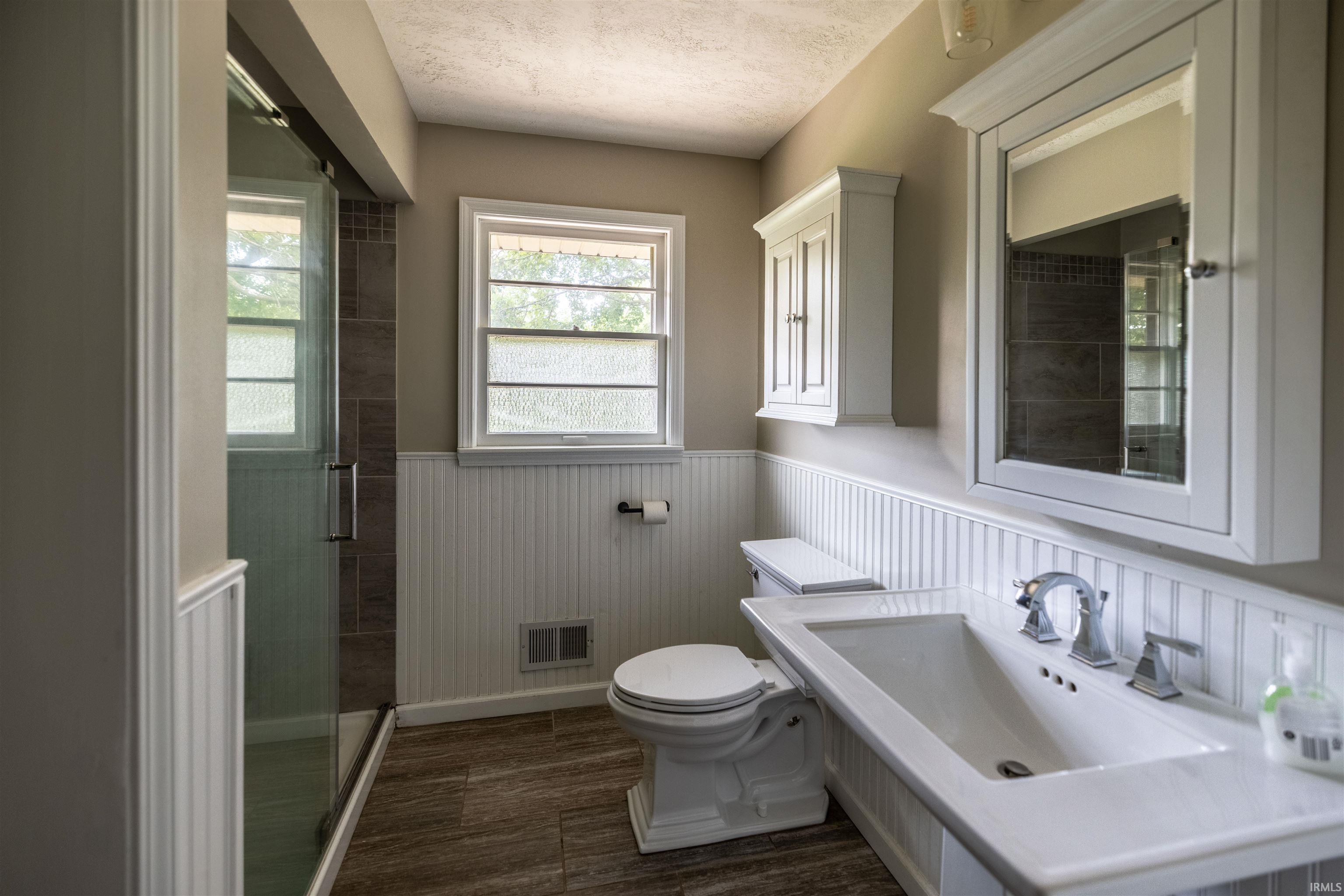 1203 North Riley Road Muncie, IN 47304 - Photo 9 of 20