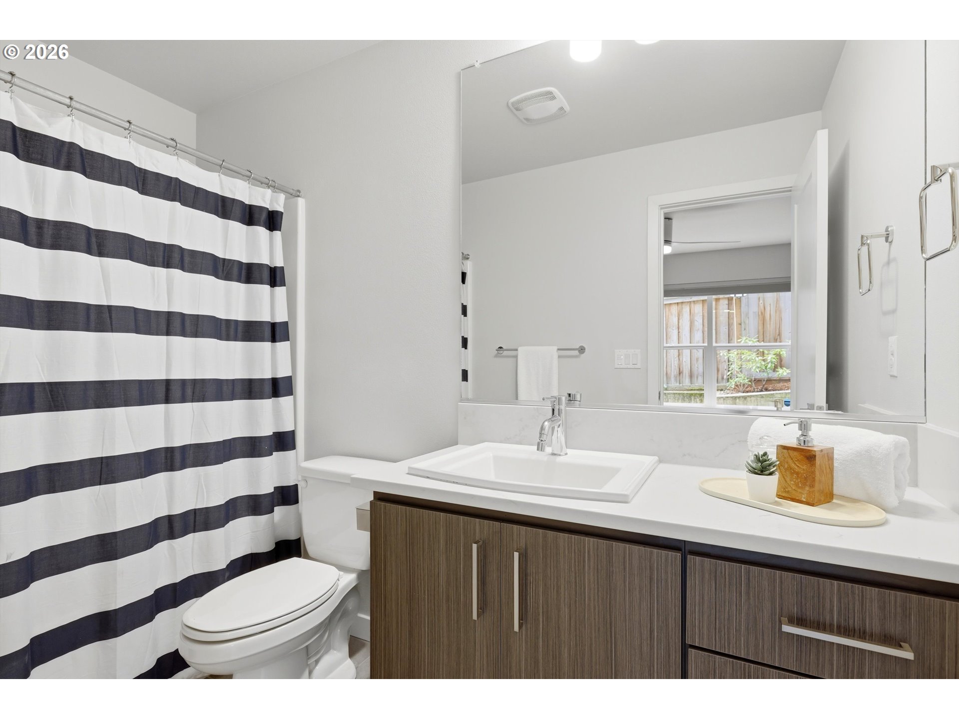 3098 Southwest Pendleton Street Portland, OR 97239 - Photo 27 of 41