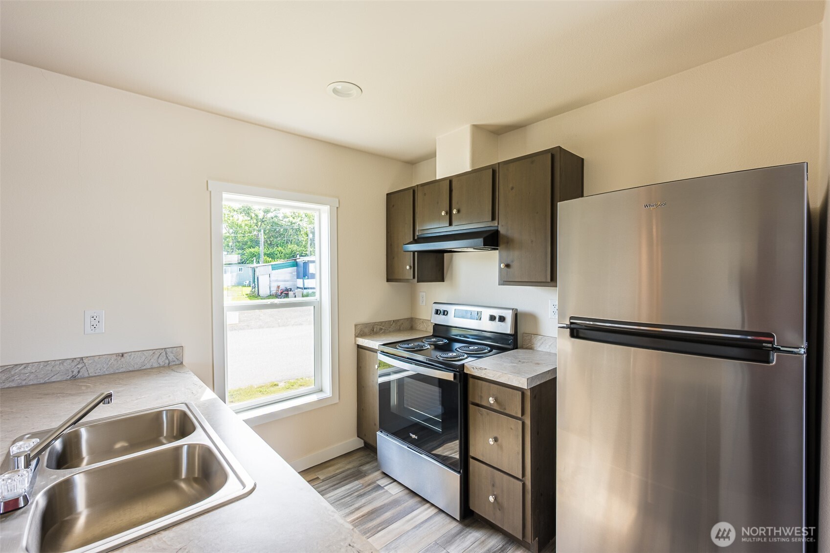 621 Calawah Way, Unit 24 Forks, WA 98331 - Photo 4 of 16