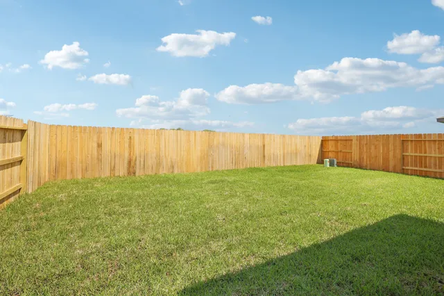 $374,690 | 6619 Castella Drive, Rosharon, TX 77583