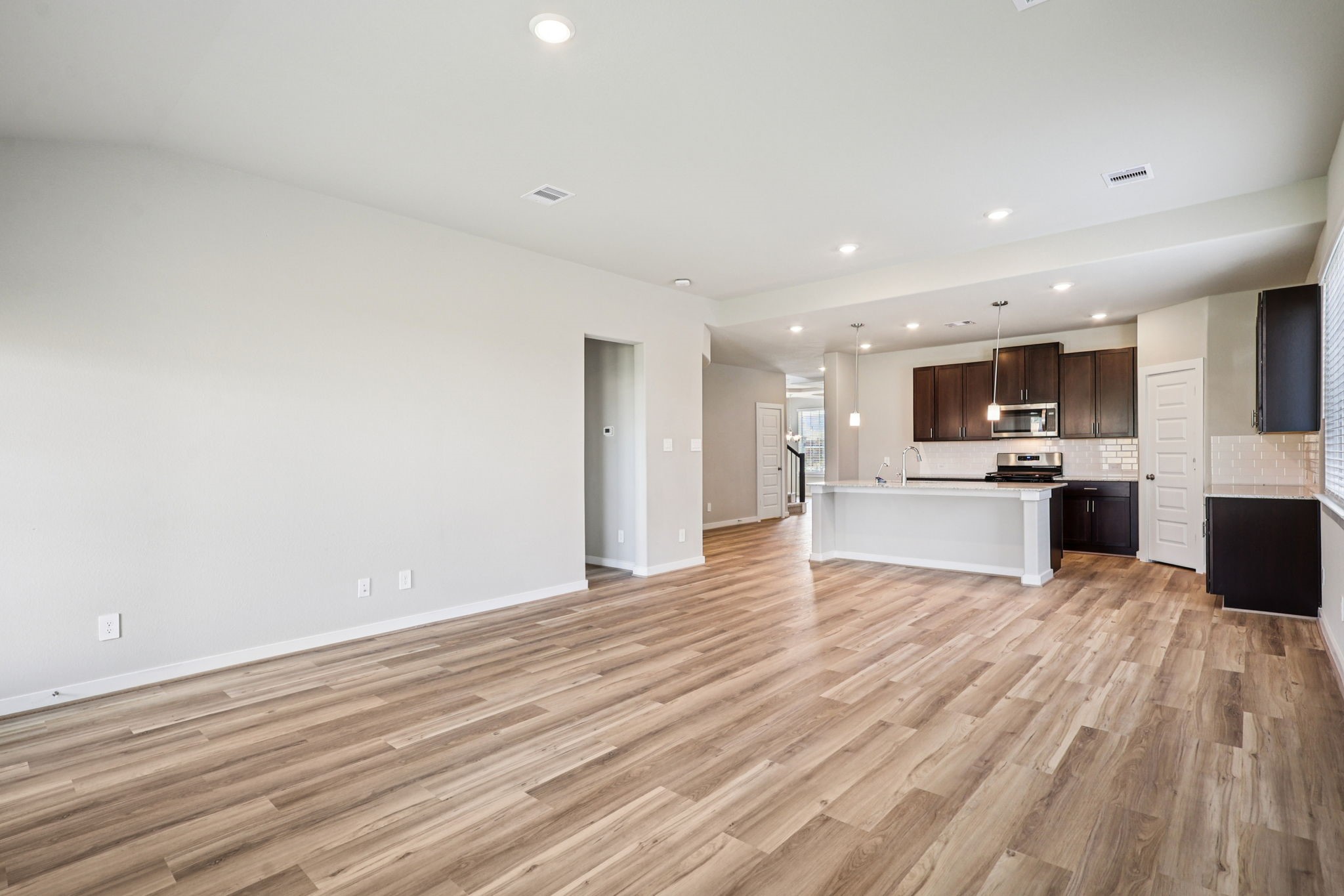 6619 Castella Drive Rosharon, TX 77583 - Photo 10 of 49