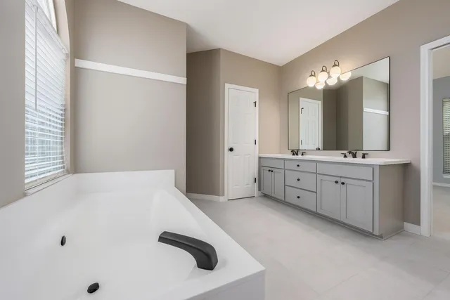 $795,000 | 2857 North 1st Avenue, Milton, FL 32583