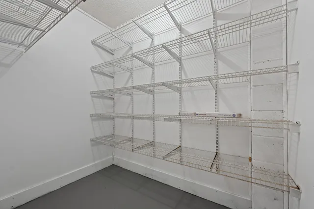 $795,000 | 2857 North 1st Avenue, Milton, FL 32583