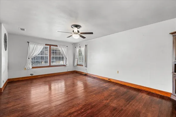 $210,000 | 1107 Washington Street, Brenham, TX 77833