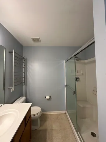 $2,450 | 2462 Emily Lane, Elgin, IL 60124