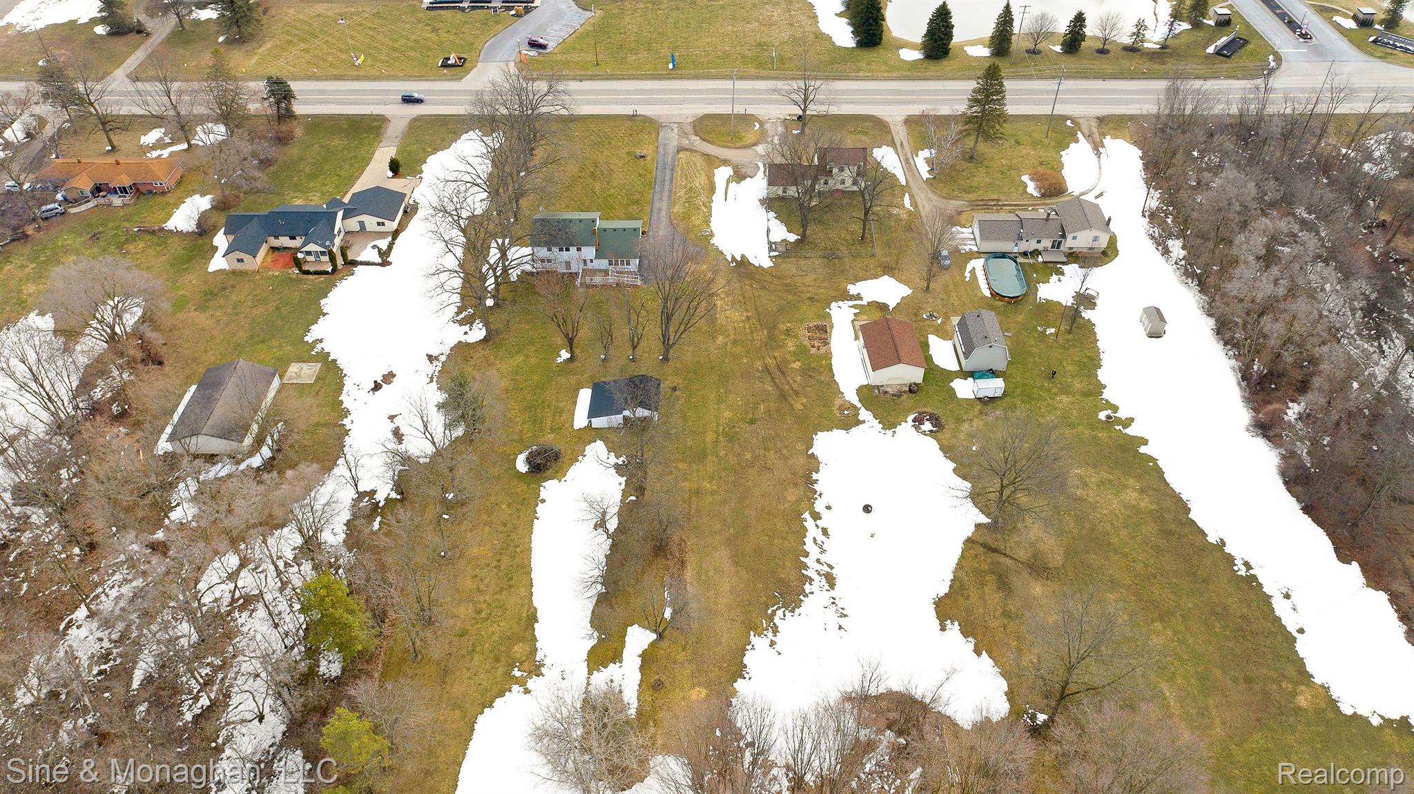 6135 North Genesee Road Flint, MI 48506 - Photo 37 of 45 Overhead