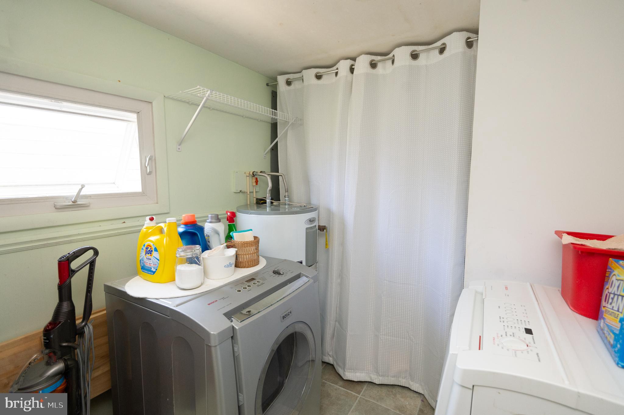 3502 Green Point Road East New Market, MD 21631 - Photo 20 of 30 Laundry Room