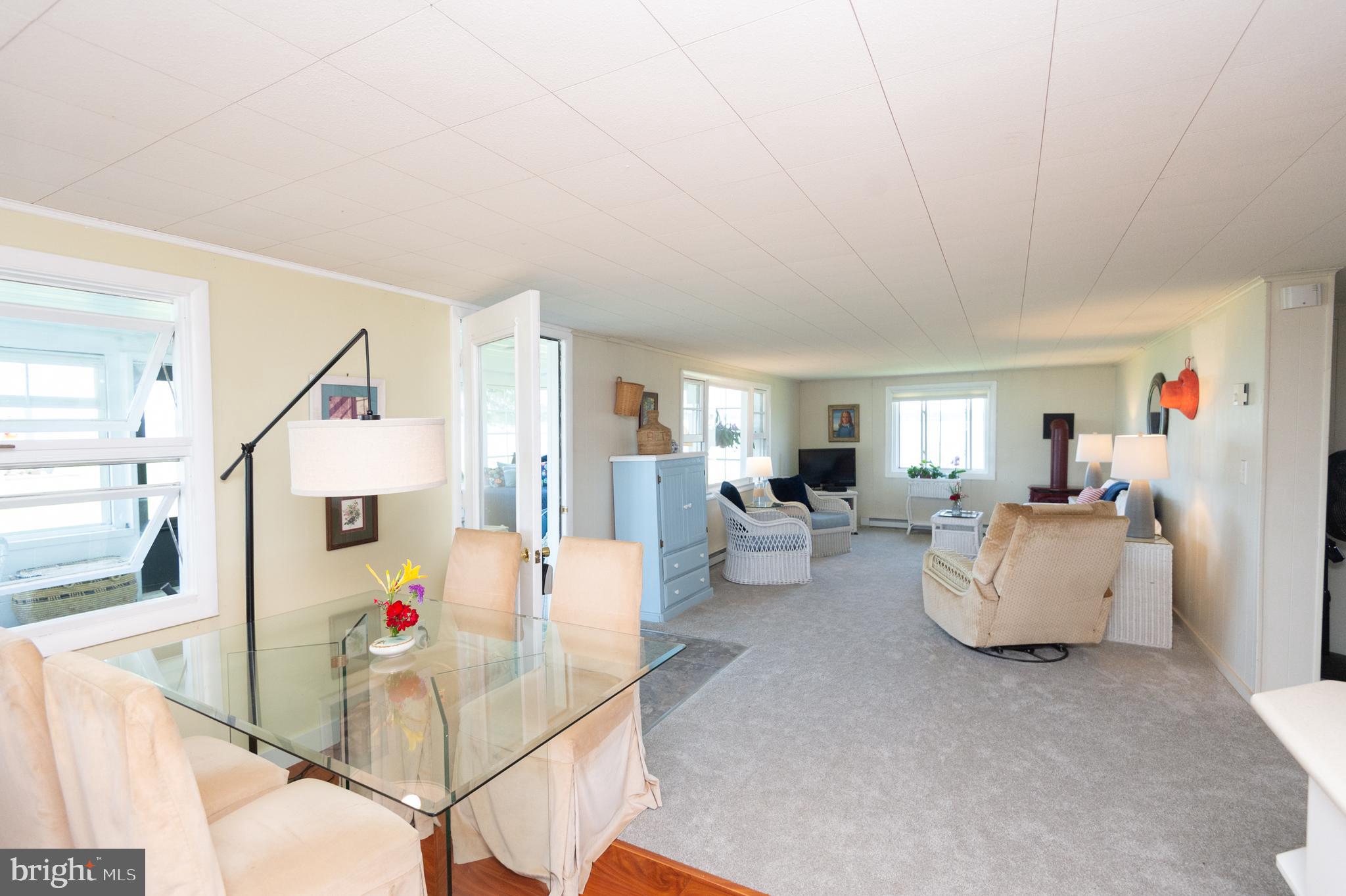 3502 Green Point Road East New Market, MD 21631 - Photo 5 of 30 Living Room