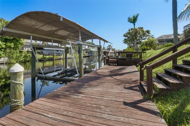 $849,900 | 4427 Shark Drive, Bradenton, FL 34208