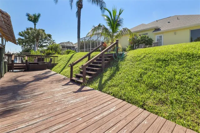 $849,900 | 4427 Shark Drive, Bradenton, FL 34208