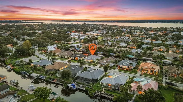 $849,900 | 4427 Shark Drive, Bradenton, FL 34208