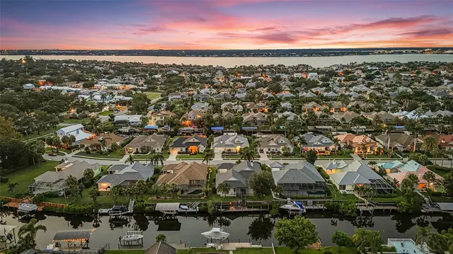 $849,900 | 4427 Shark Drive, Bradenton, FL 34208