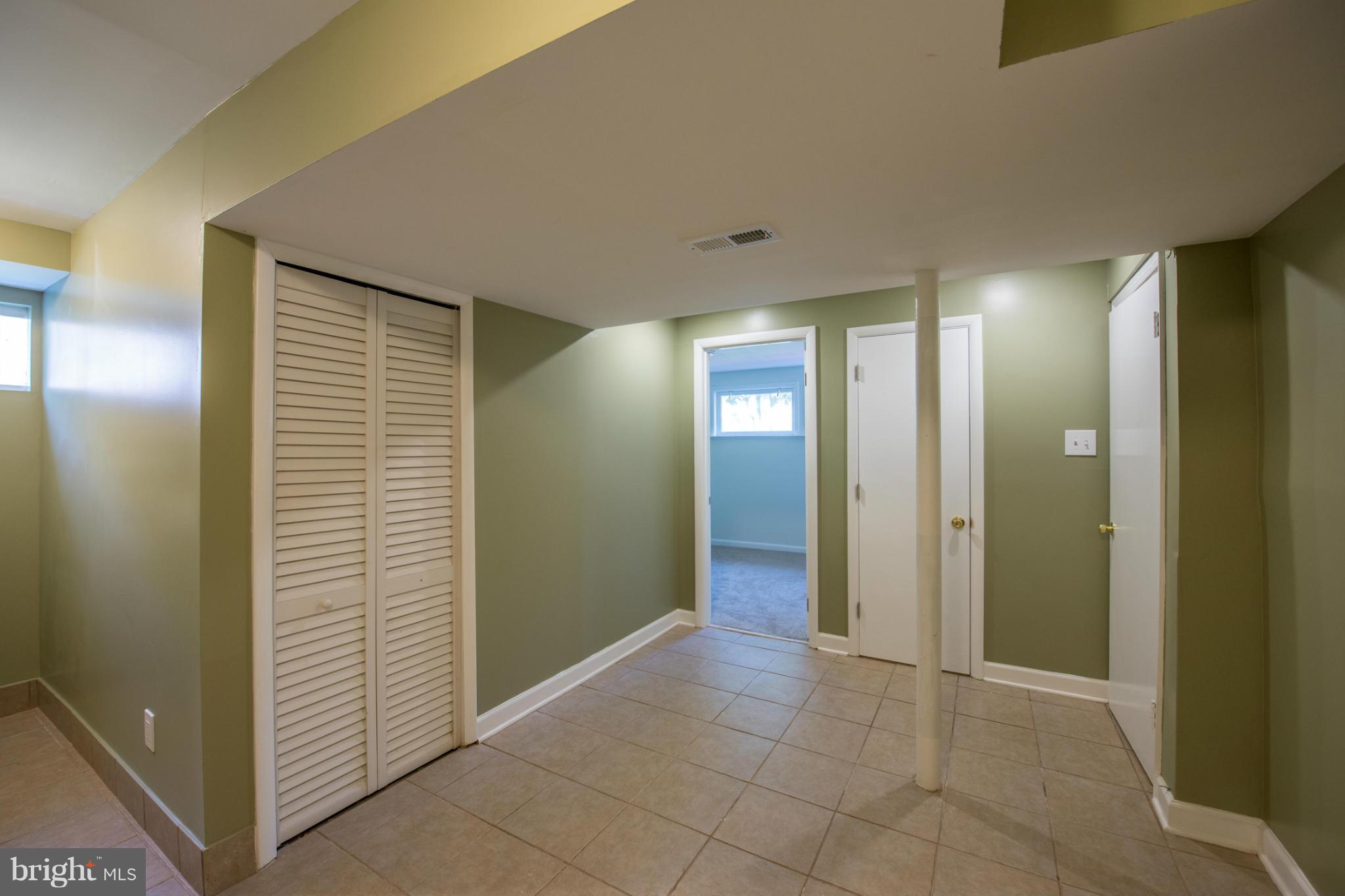 12430 Littleton Street Silver Spring, MD 20906 - Photo 20 of 28 Basement